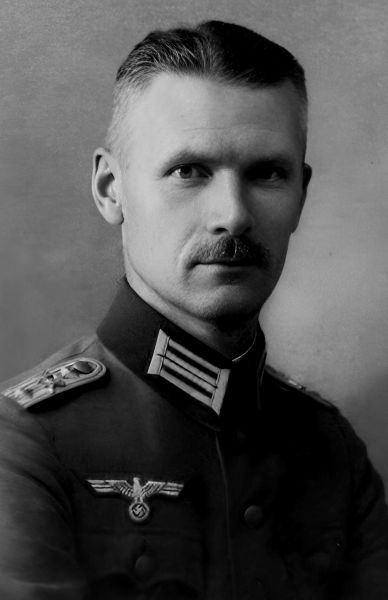 Soubor:PERS 6 11610 0008 Stolze Erwin Abwehr II.jpg